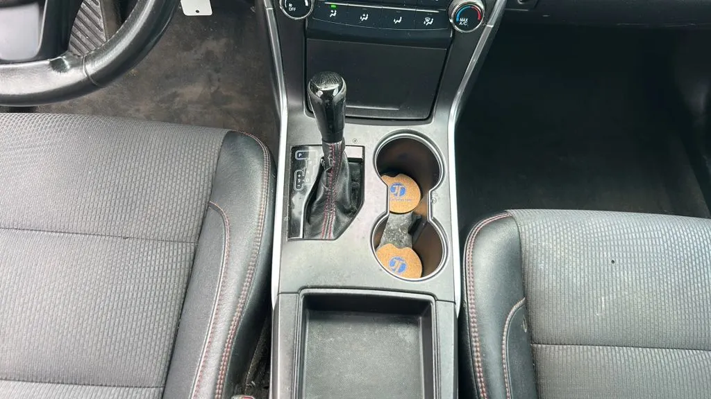 Toyota Camry photo 32