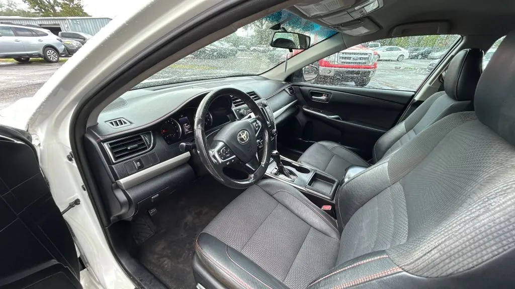 Toyota Camry photo 40