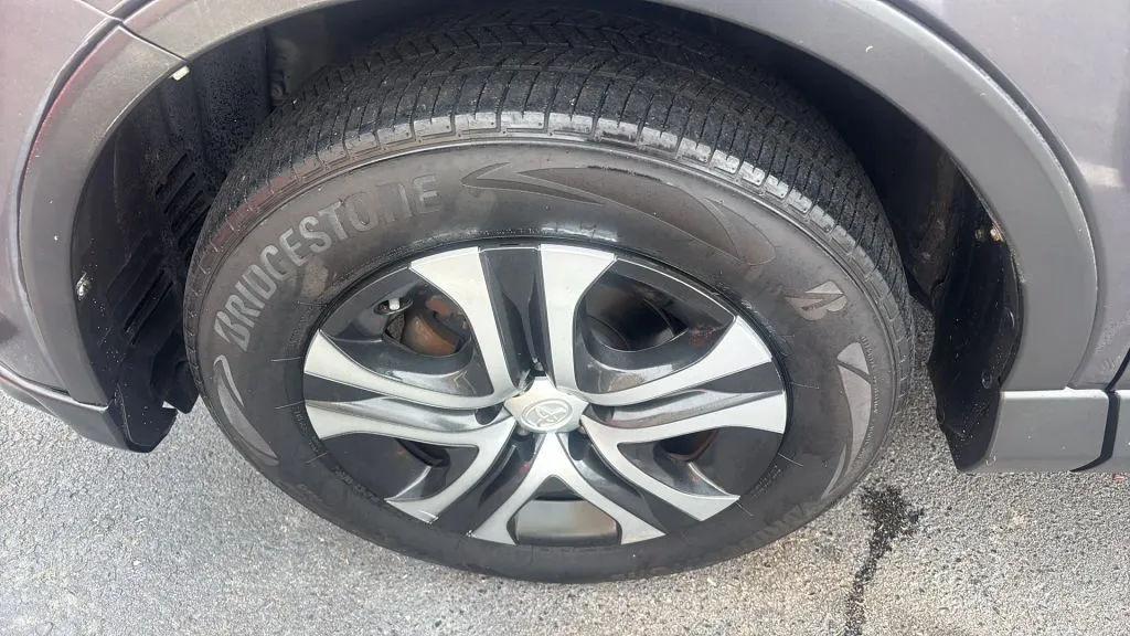 Toyota RAV4 photo 32