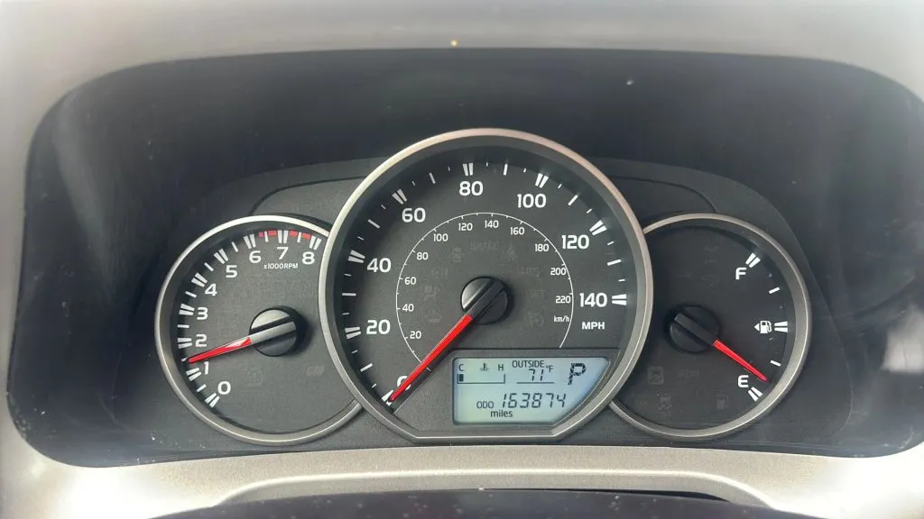 Toyota RAV4 photo 25
