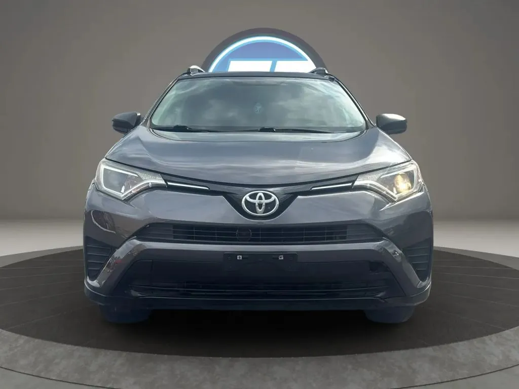 Toyota RAV4 photo 4