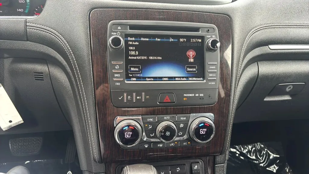 Chevrolet Traverse photo 5