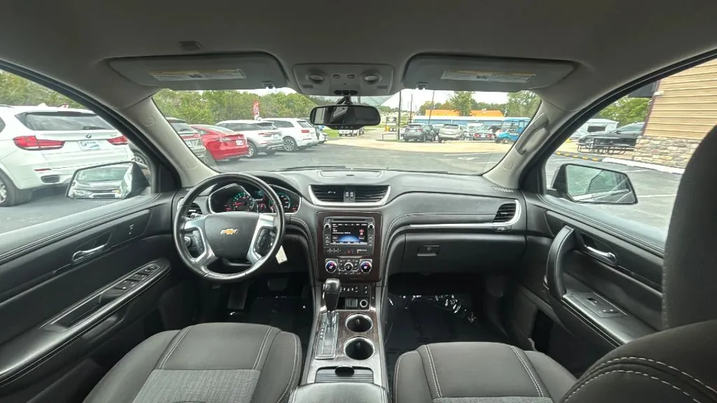 Chevrolet Traverse photo 29