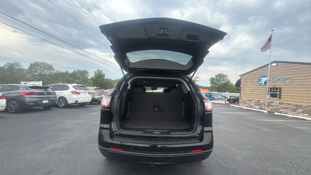 Chevrolet Traverse photo 27