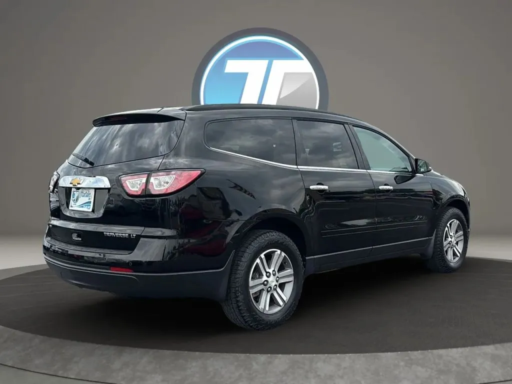 Chevrolet Traverse photo 9