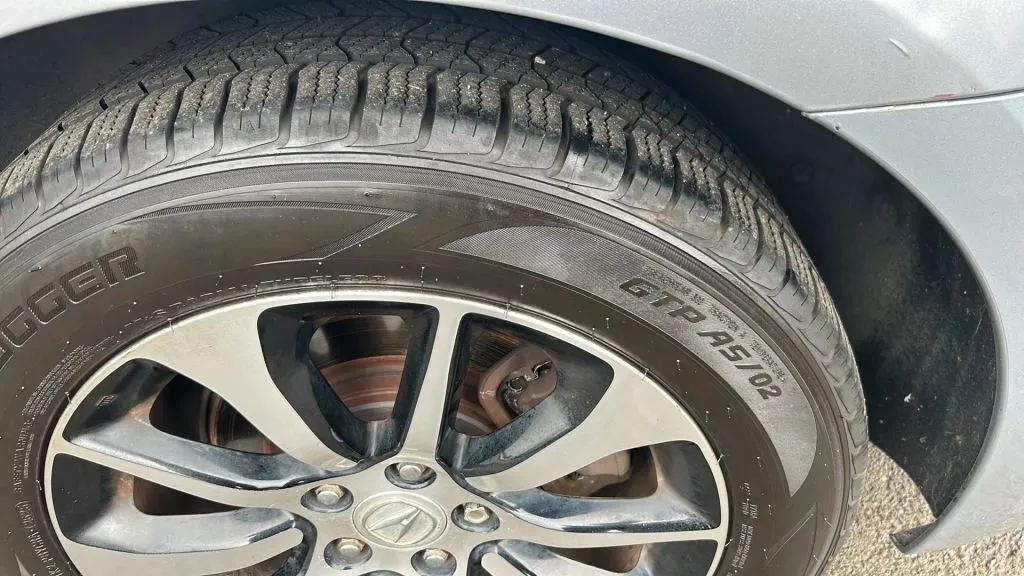 Acura TLX photo 33