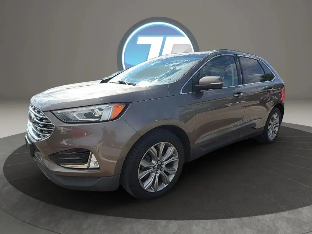 Ford Edge photo 9