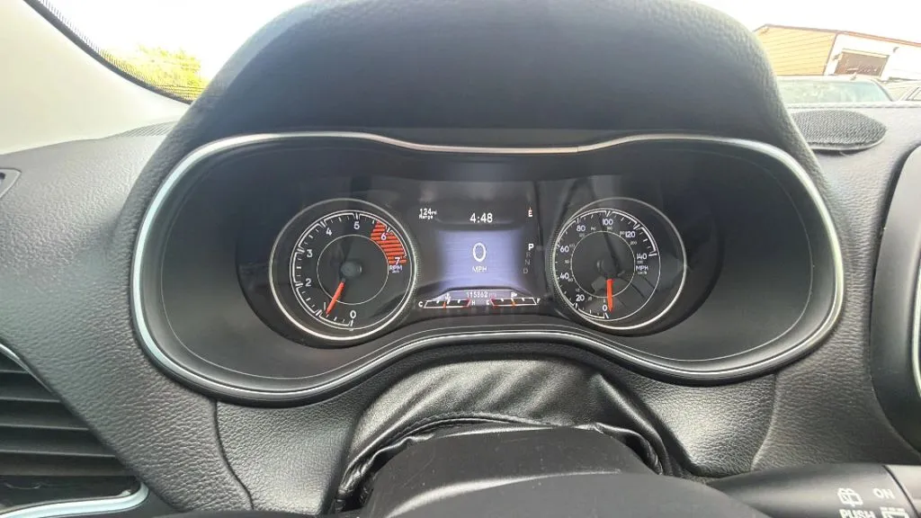 Jeep Cherokee photo 19