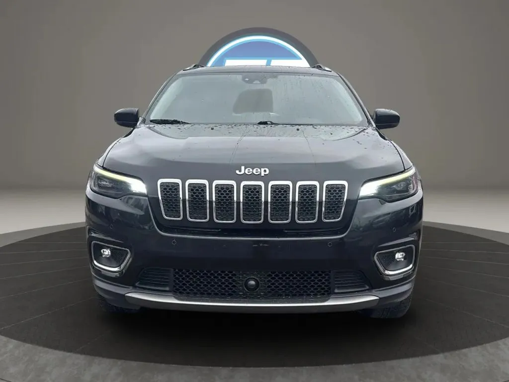 Jeep Cherokee photo 21