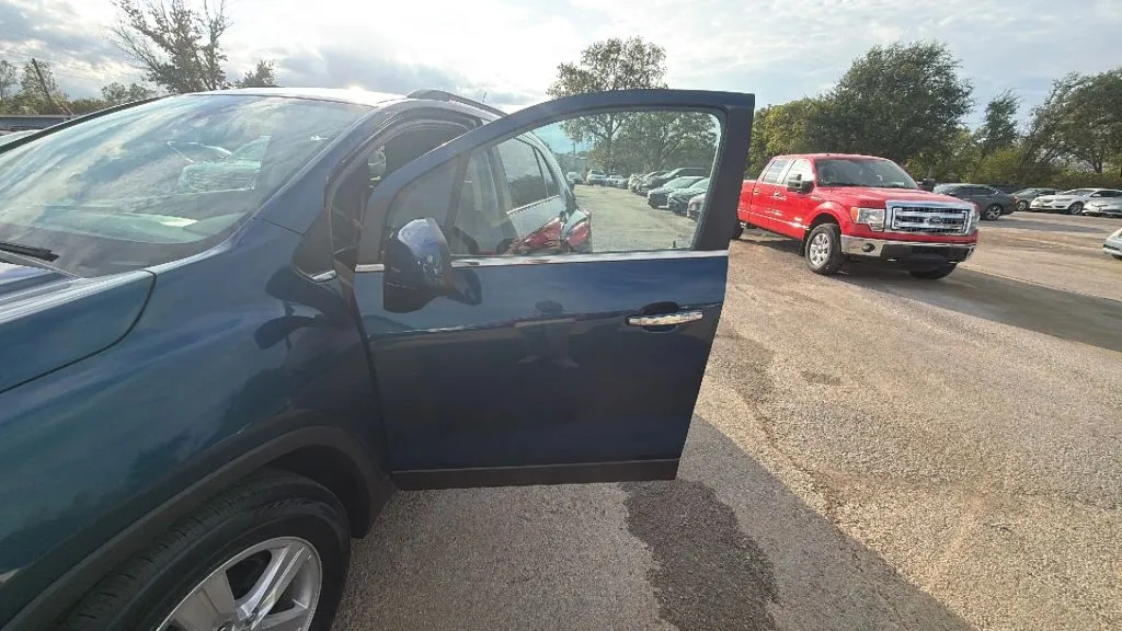 Chevrolet Trax photo 35