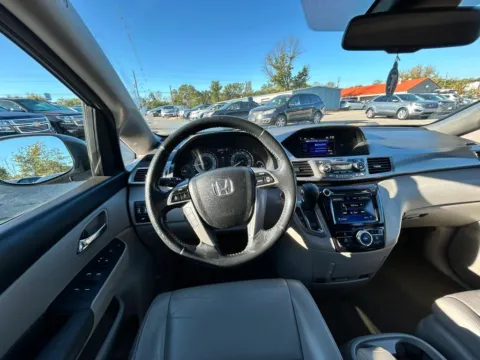 Photos of 2016 Honda Odyssey EX-L Minivan 4D for sale in Broken Arrow, OK at JT Wholesale Auto, Inc.