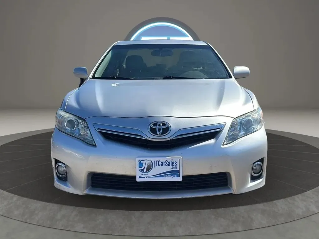 Toyota Camry photo 5