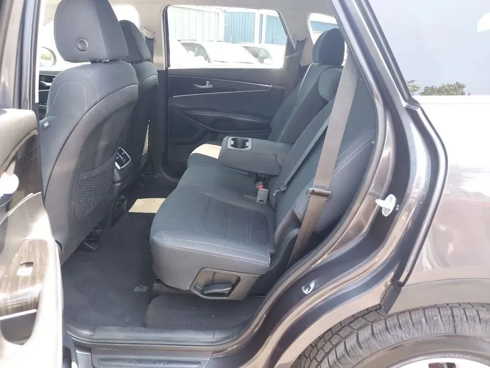 Kia Sorento photo 22