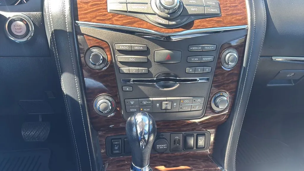 Nissan Armada photo 28
