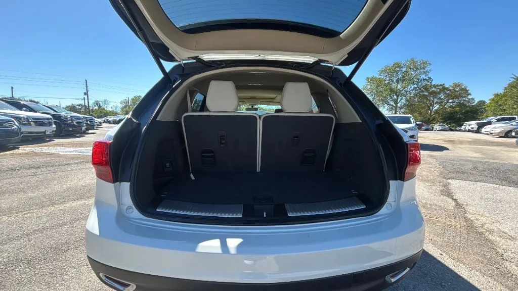 Acura MDX photo 30