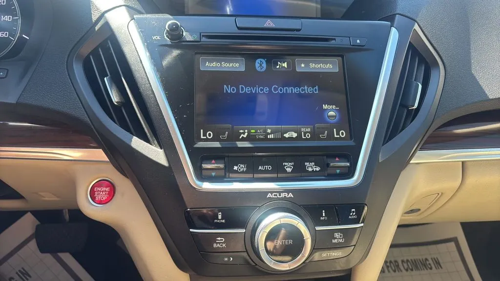 Acura MDX photo 21