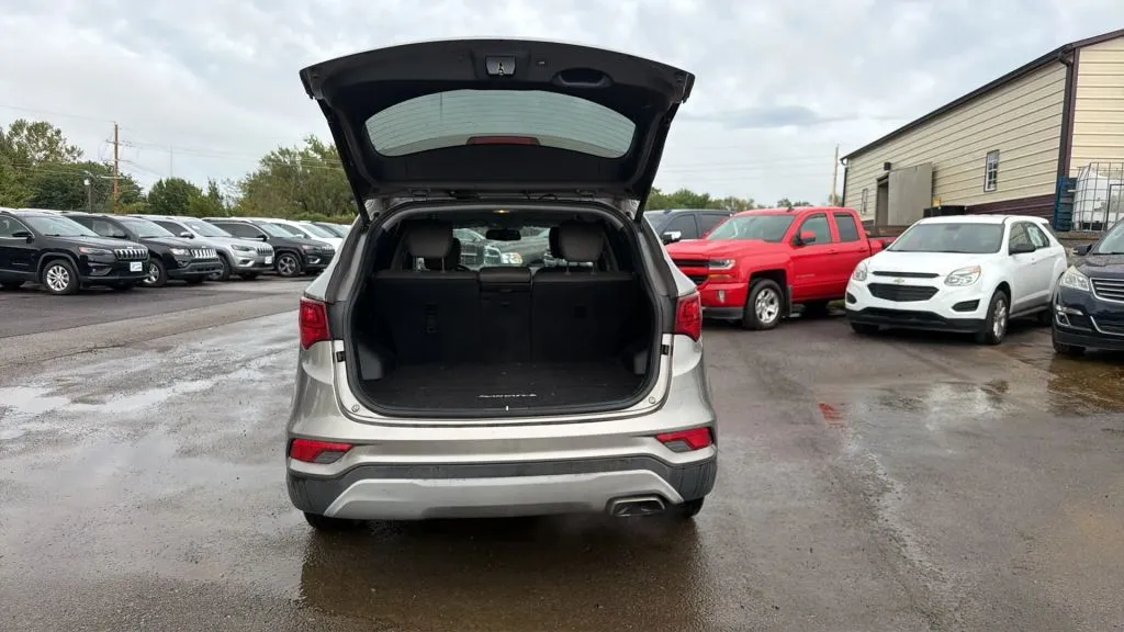 Hyundai Santa Fe Sport photo 25