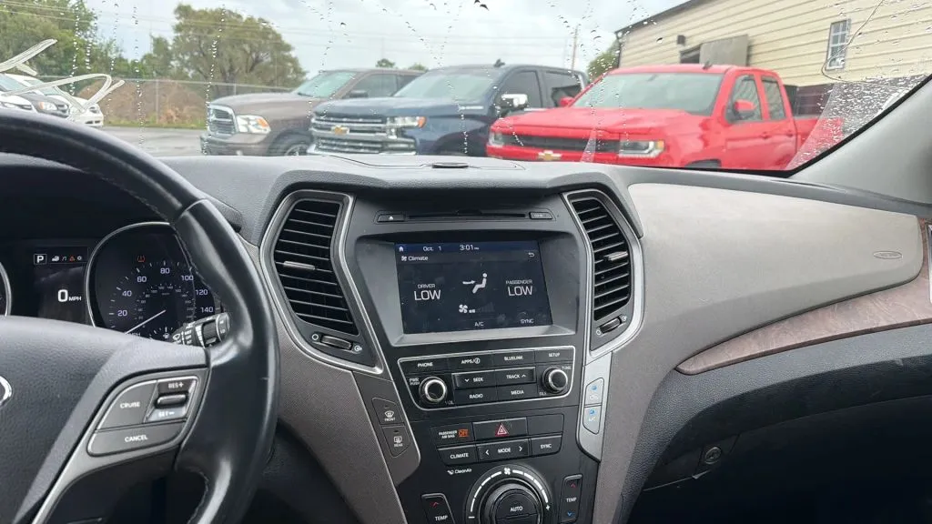 Hyundai Santa Fe Sport photo 24