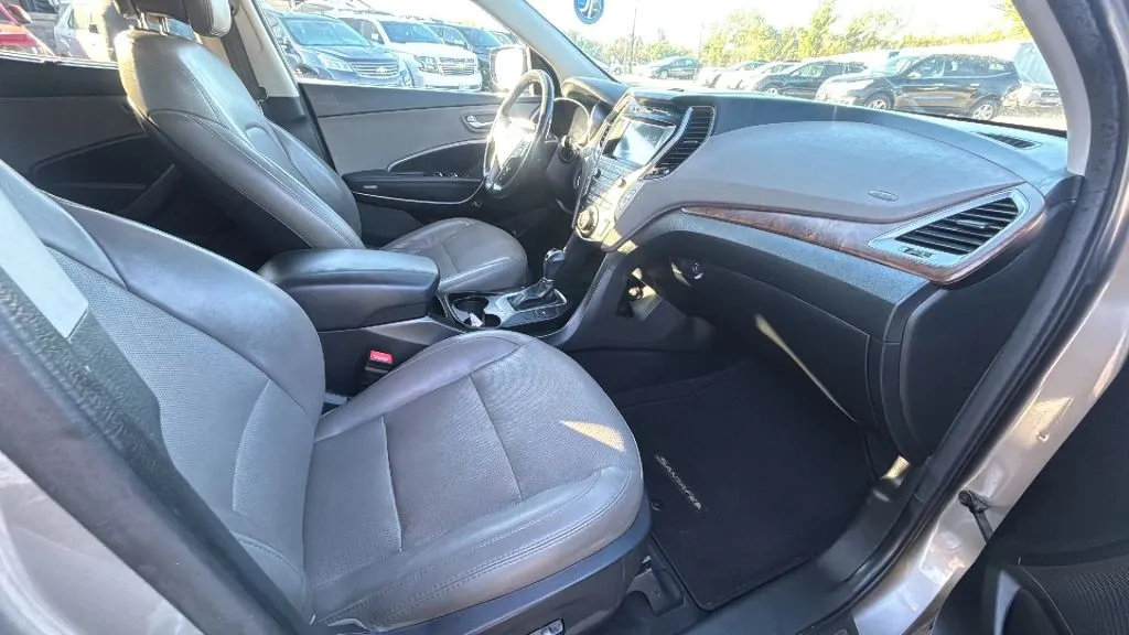 Hyundai Santa Fe Sport photo 32