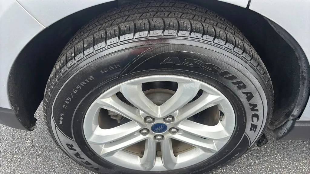 Ford Edge photo 34