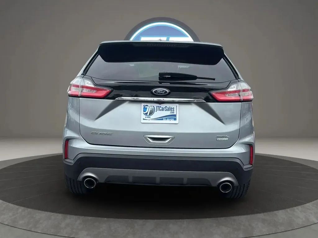 Ford Edge photo 21