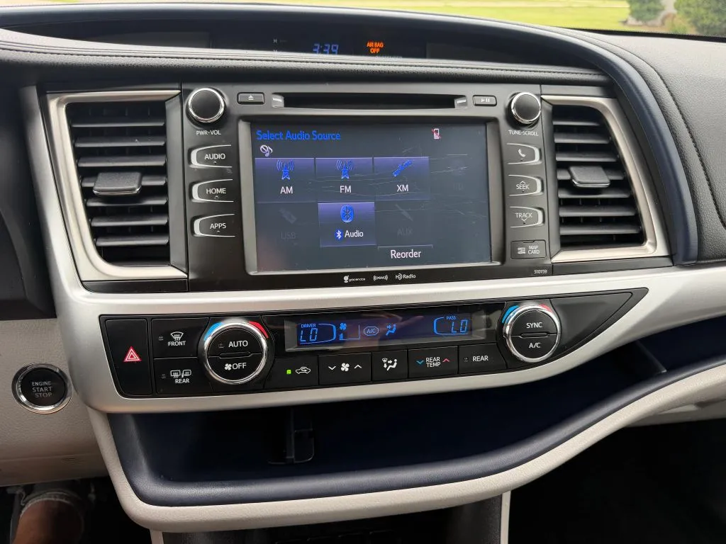 Toyota Highlander photo 39