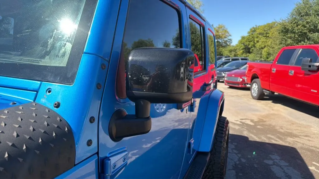 Jeep Wrangler photo 28