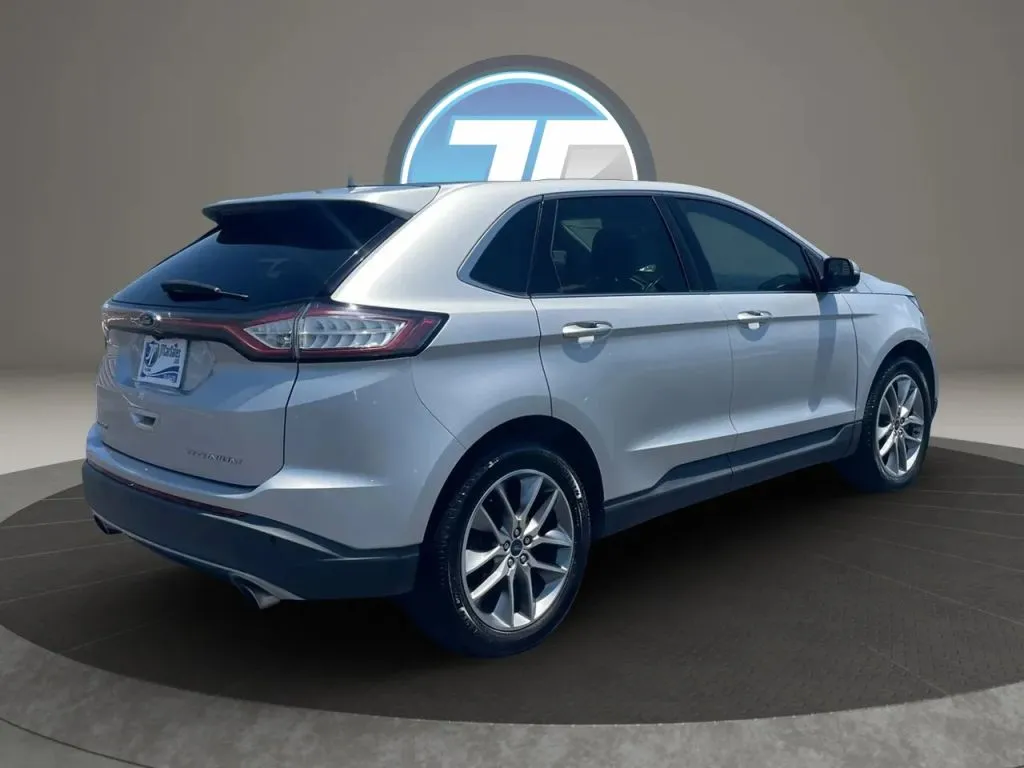 Ford Edge photo 22