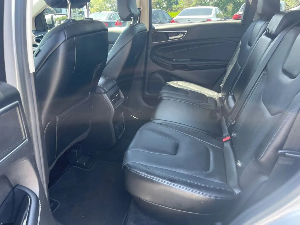 Ford Edge photo 26