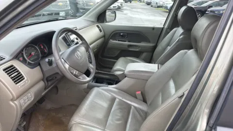 Photos of 2008 Honda Pilot EX-L Sport Utility 4D for sale in Broken Arrow, OK at JT Wholesale Auto, Inc.