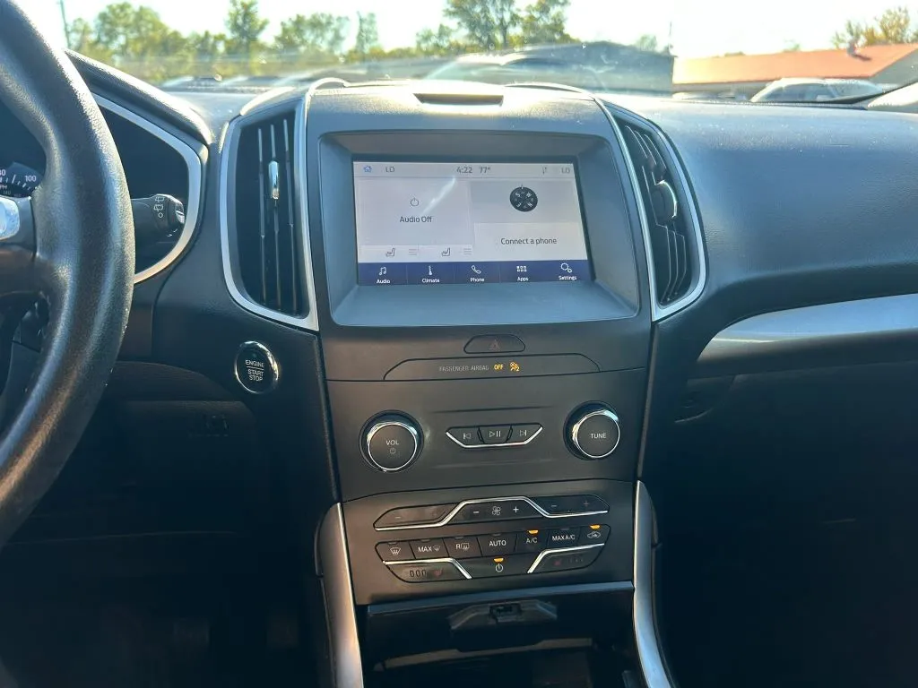 Ford Edge photo 14