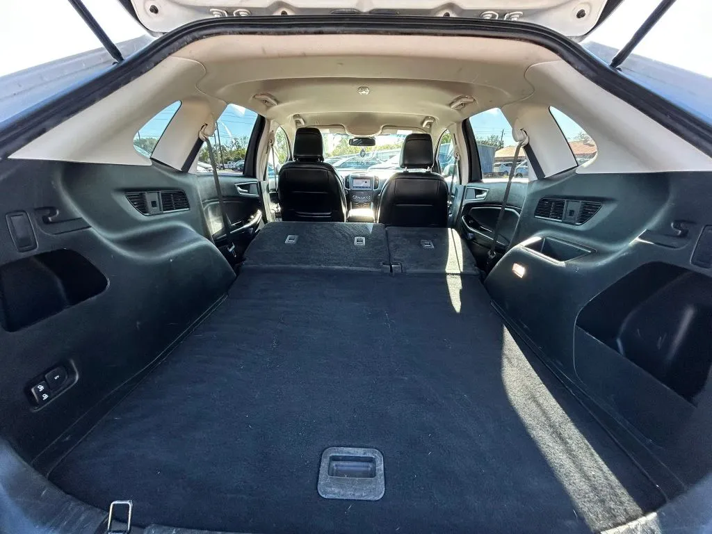 Ford Edge photo 30