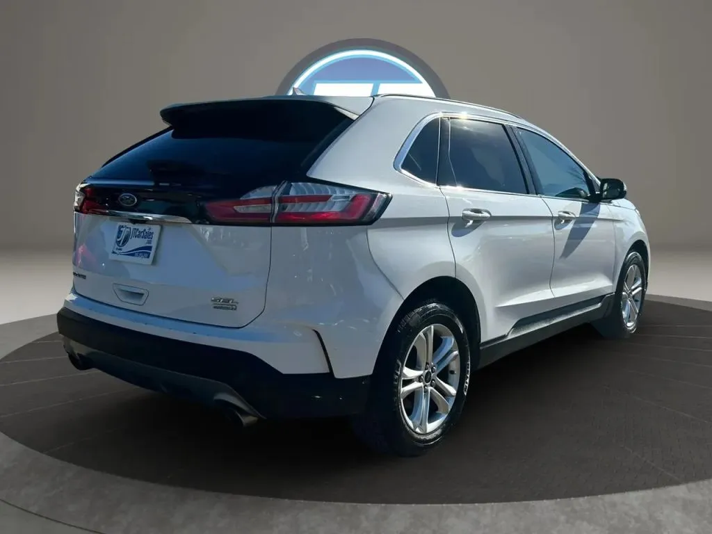 Ford Edge photo 21