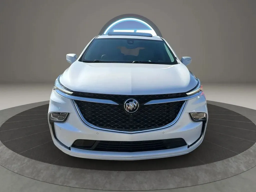 Buick Enclave photo 4