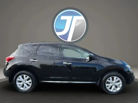 More photos of 2014 Nissan Murano SL Sport Utility 4D at JT Wholesale Auto, Inc., OK