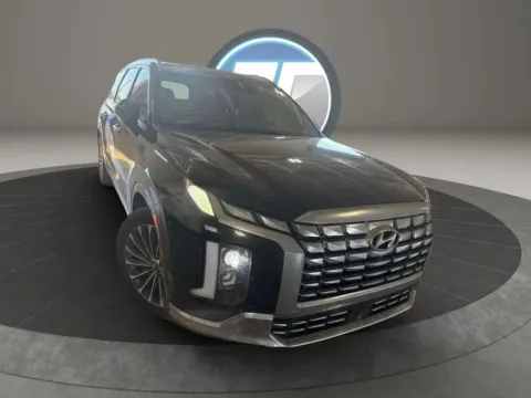 More photos of 2023 Hyundai Palisade Calligraphy Sport Utility 4D at JT Wholesale Auto, Inc., OK