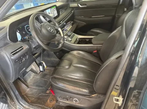 Another view of 2023 Hyundai Palisade Calligraphy Sport Utility 4D for sale in Broken Arrow, OK at JT Wholesale Auto, Inc.