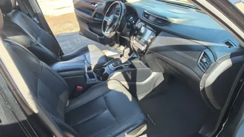 Photos of 2018 Nissan Rogue SL Sport Utility 4D for sale in Broken Arrow, OK at JT Wholesale Auto, Inc.