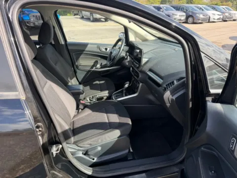 Photos of 2018 Ford EcoSport SE Sport Utility 4D for sale in Broken Arrow, OK at JT Wholesale Auto, Inc.
