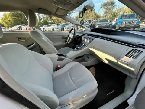 Photos of 2013 Toyota Prius Three Hatchback 4D for sale in Broken Arrow, OK at JT Wholesale Auto, Inc.