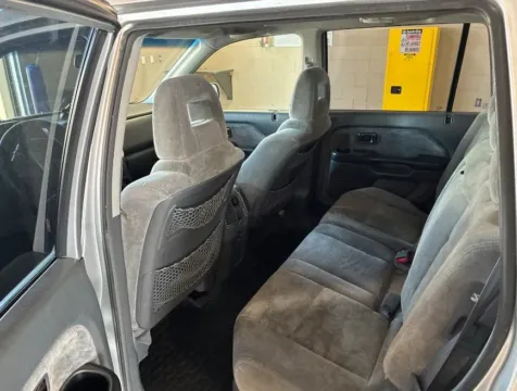 Photos of 2005 Honda Pilot EX Sport Utility 4D for sale in Broken Arrow, OK at JT Wholesale Auto, Inc.
