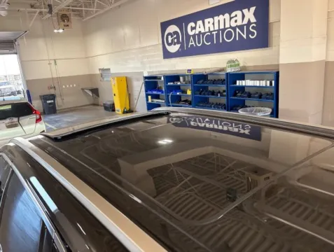 More photos of 2021 Hyundai Palisade Limited Sport Utility 4D at JT Wholesale Auto, Inc., OK