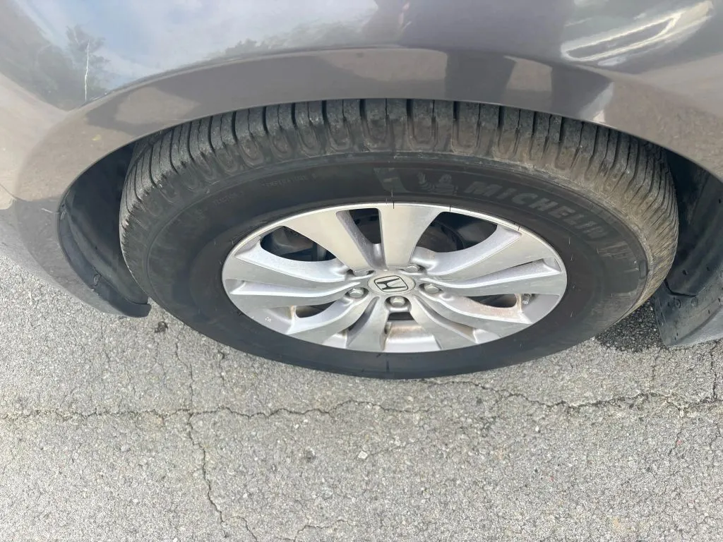 2015 Honda Odyssey EX-L photo 28