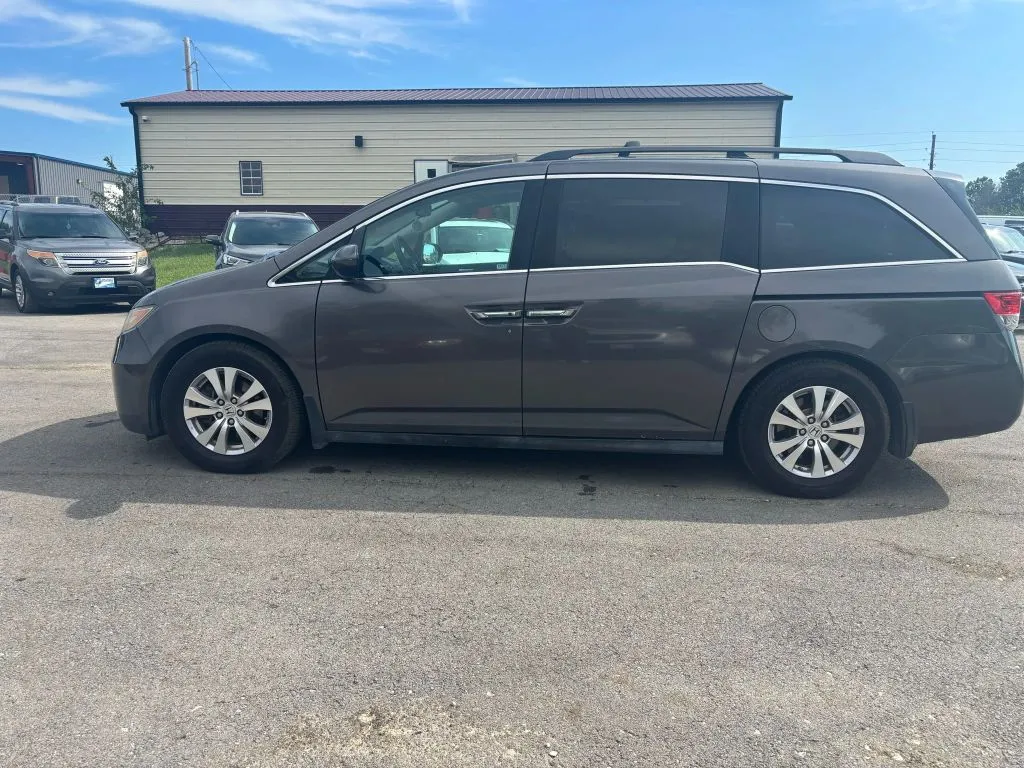 2015 Honda Odyssey EX-L photo 6