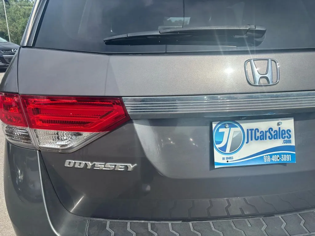2015 Honda Odyssey EX-L photo 19