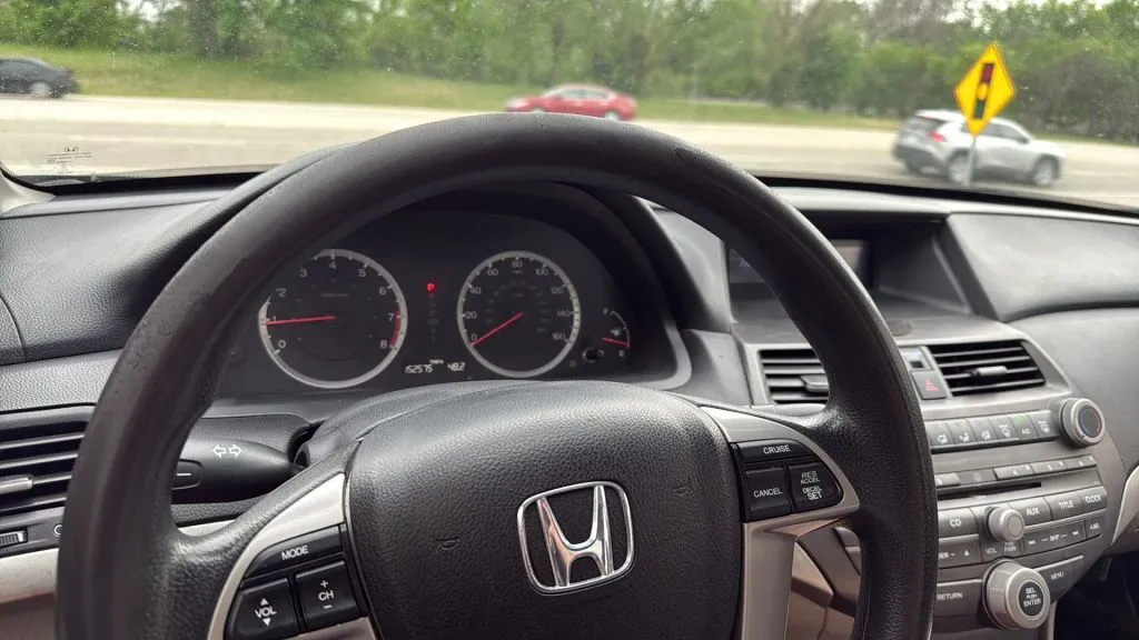 2012 Honda Accord LX-P photo 8