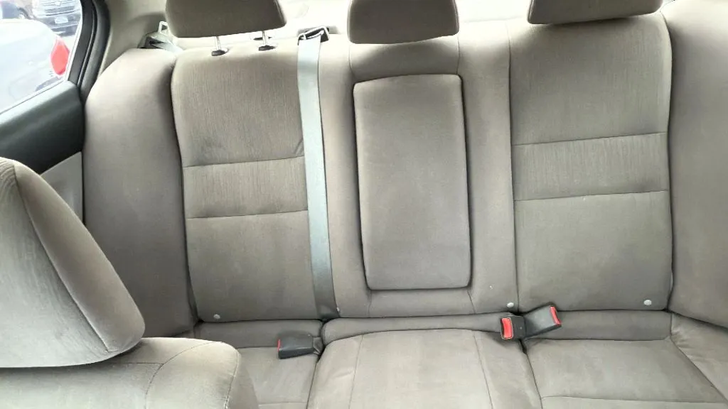 2012 Honda Accord LX-P photo 16