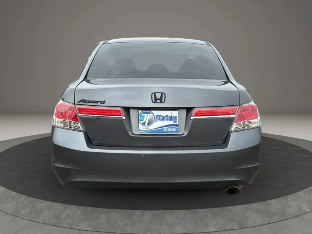 2012 Honda Accord LX-P photo 2