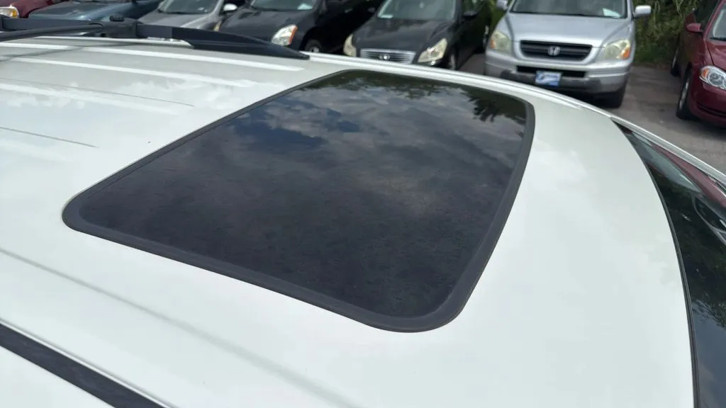 2019 Toyota Sienna XLE photo 22