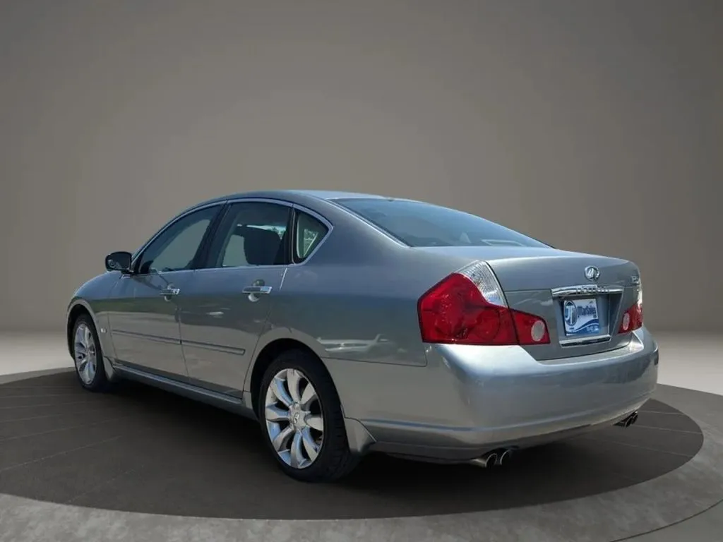 2007 Infiniti M35 photo 11